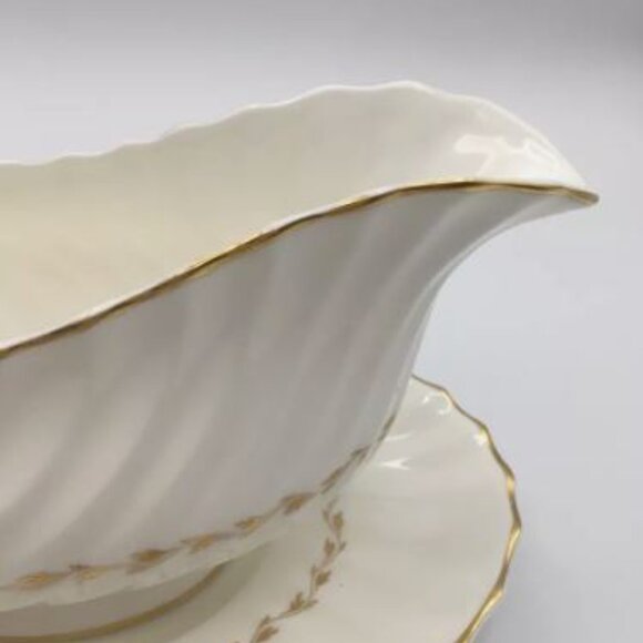 Royal Doulton ADRIAN China Gravy Boat And Saucer 4816 England - Picture 6 of 6